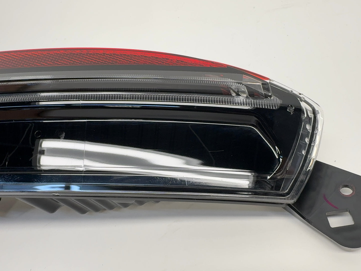 2025-2026 Tesla Model 3 Highland Rear Bumper Right Light 1712514-00-E