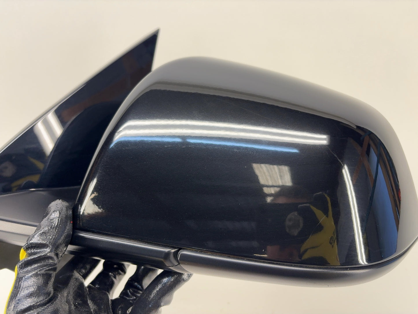 2022-2023 Tesla Model Y Front Left Door Mirror Assembly 1594111-00-C
