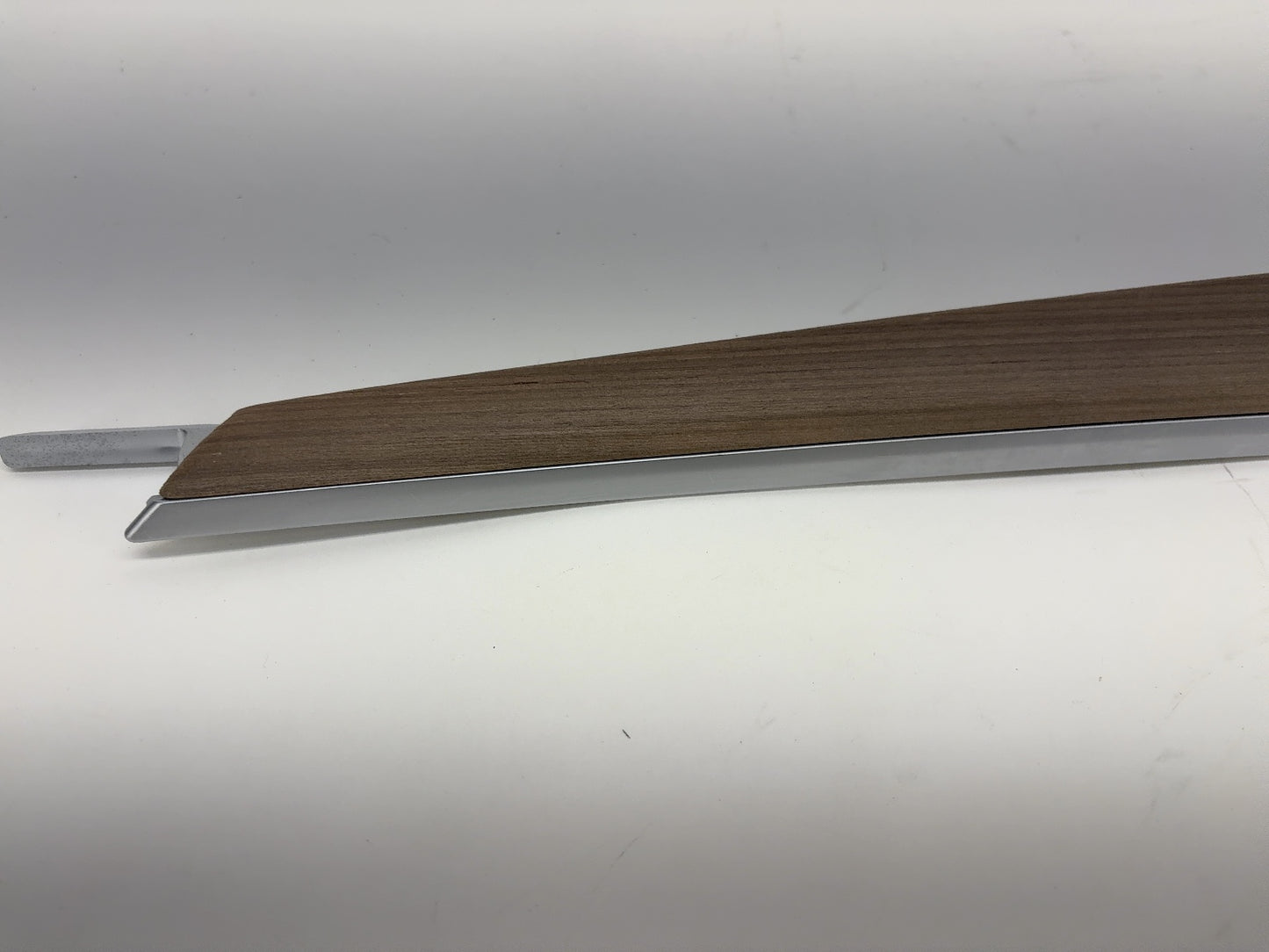 2023 Tesla Model Y Door Trim Wood Front Left 1756162-00-A