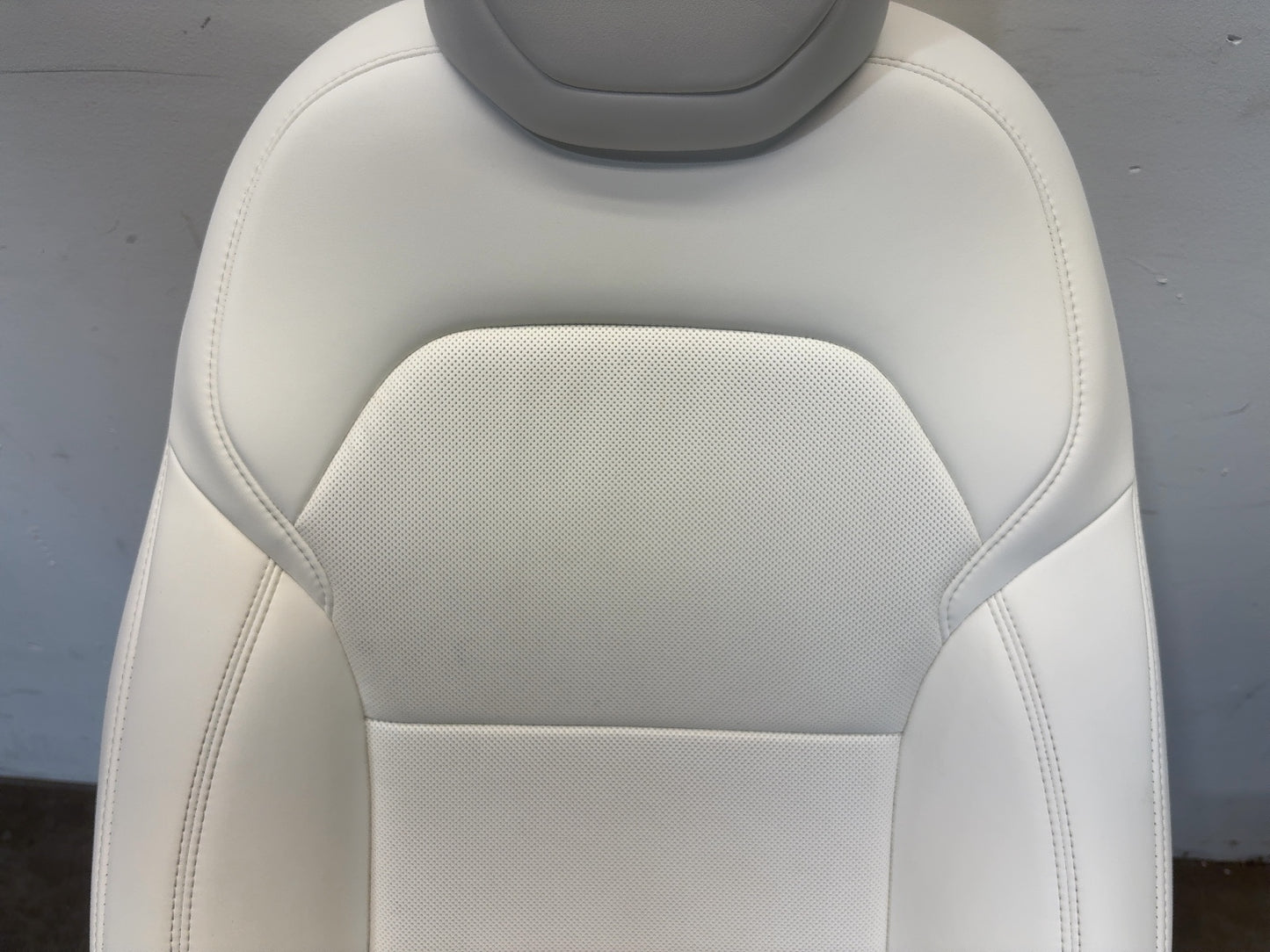 2026 Tesla Model 3 Highland Front Left Seat Assembly 7754322-02-C