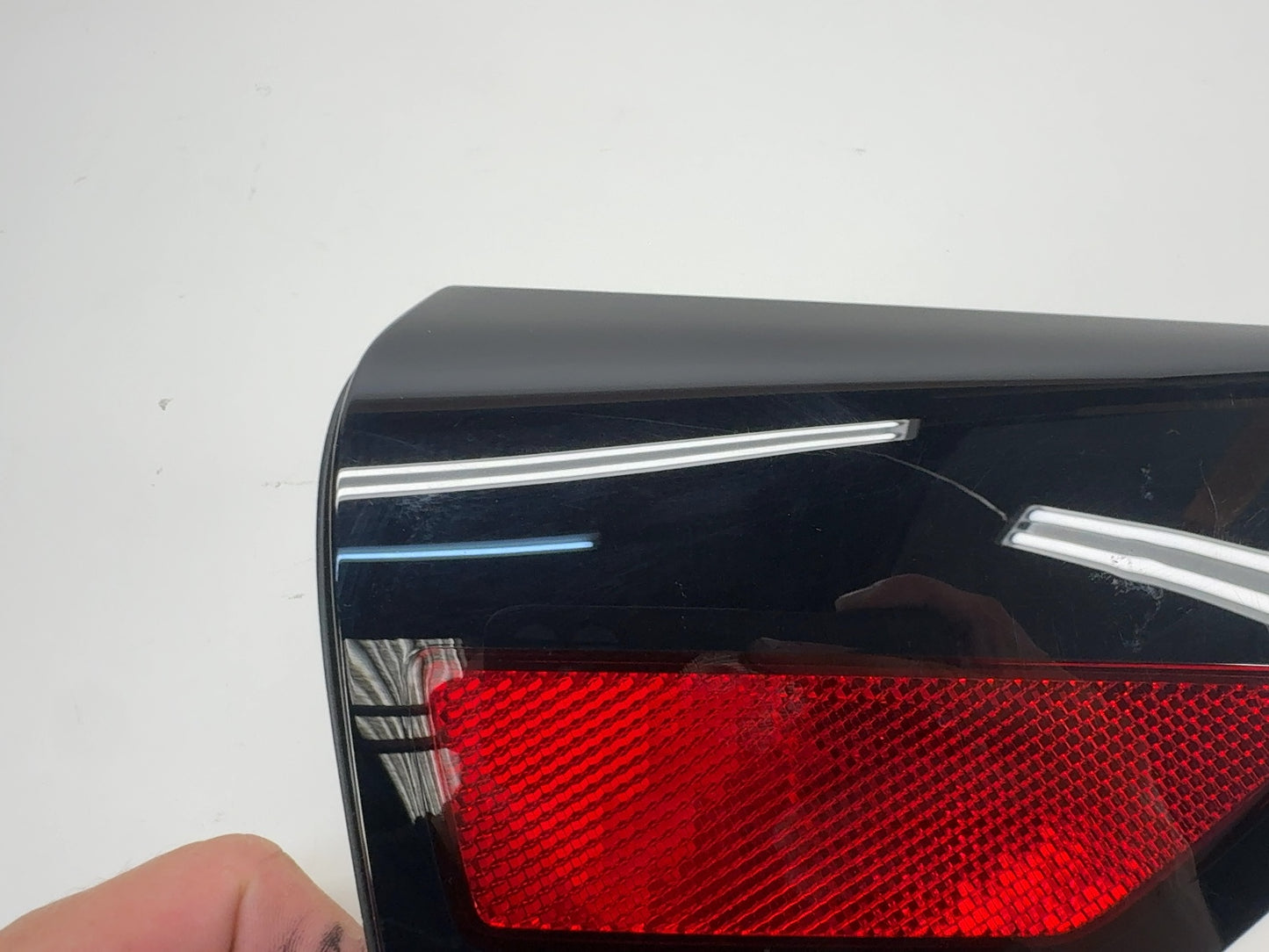 2025-2026 Tesla Model 3 Highland Right Quarter Reflector 1715105-30-A
