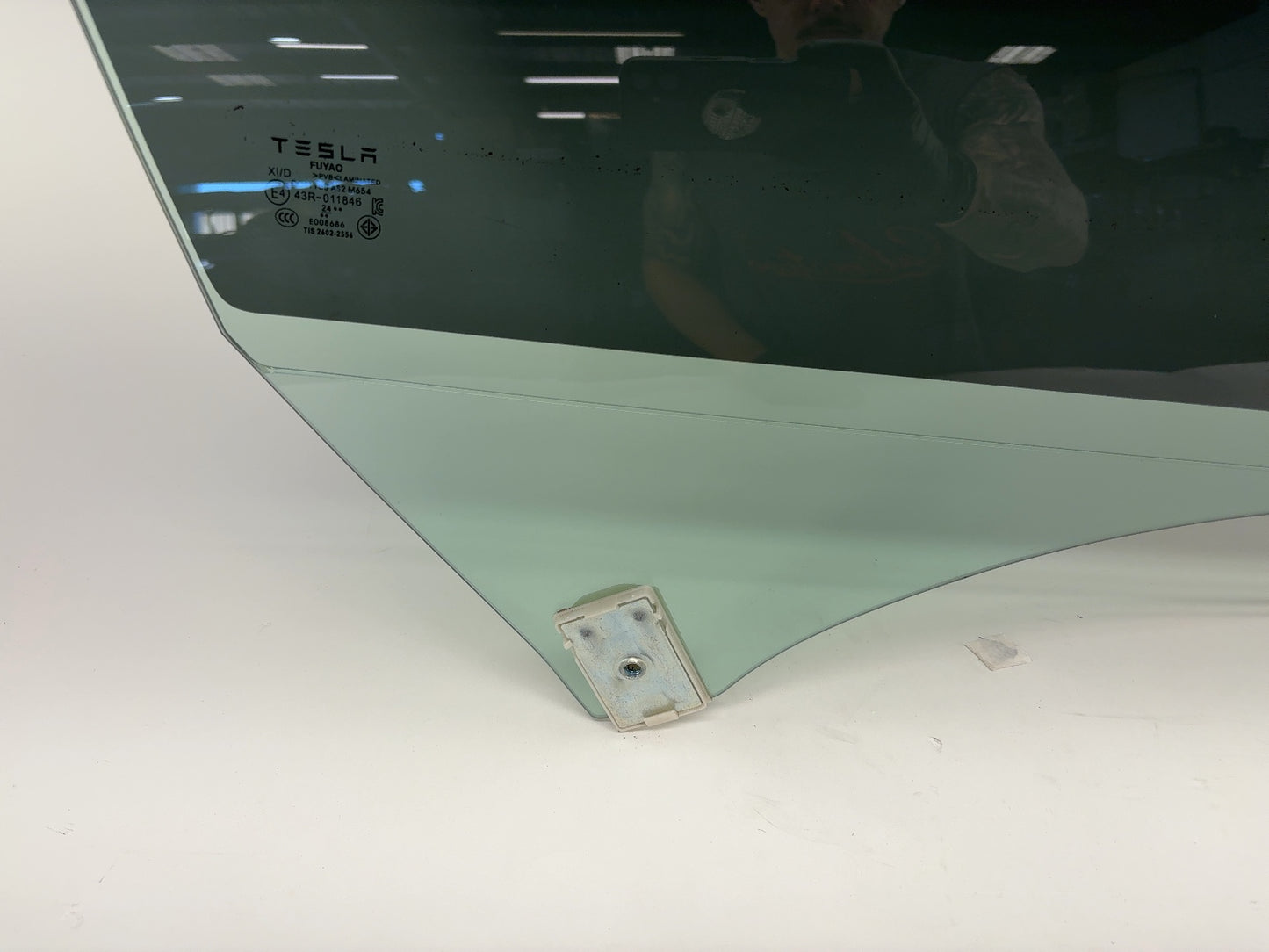 2024-2026 Tesla Model 3 Highland Front Right Door Glass Laminated Note 1773076-00-D