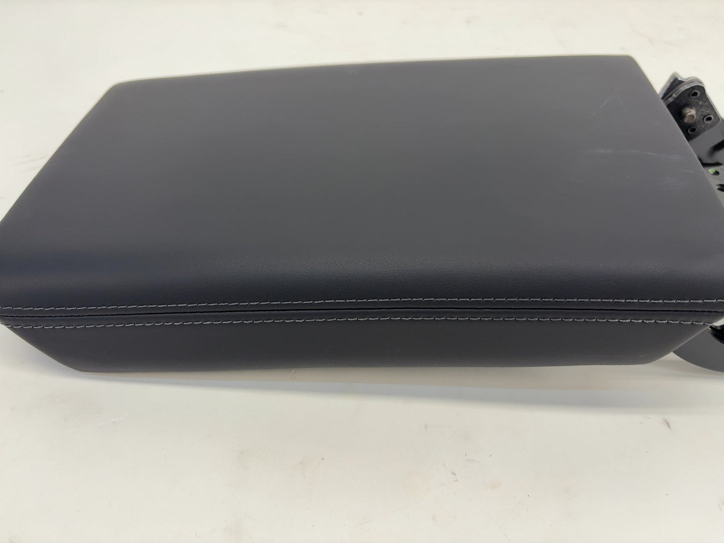 2025-2026 Tesla Model 3 Highland Center Console Armrest 1714422-24-G