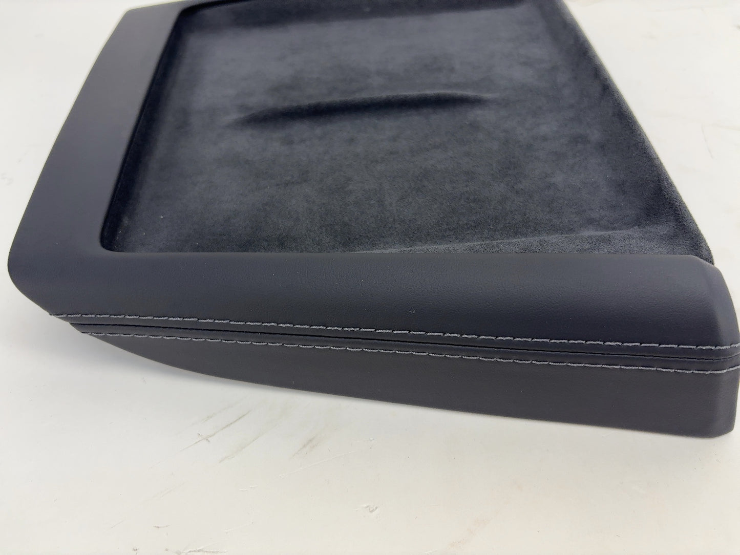 2025-2026 Tesla Model 3 Highland Wireless Charging Module & Pad 1761810-00-D