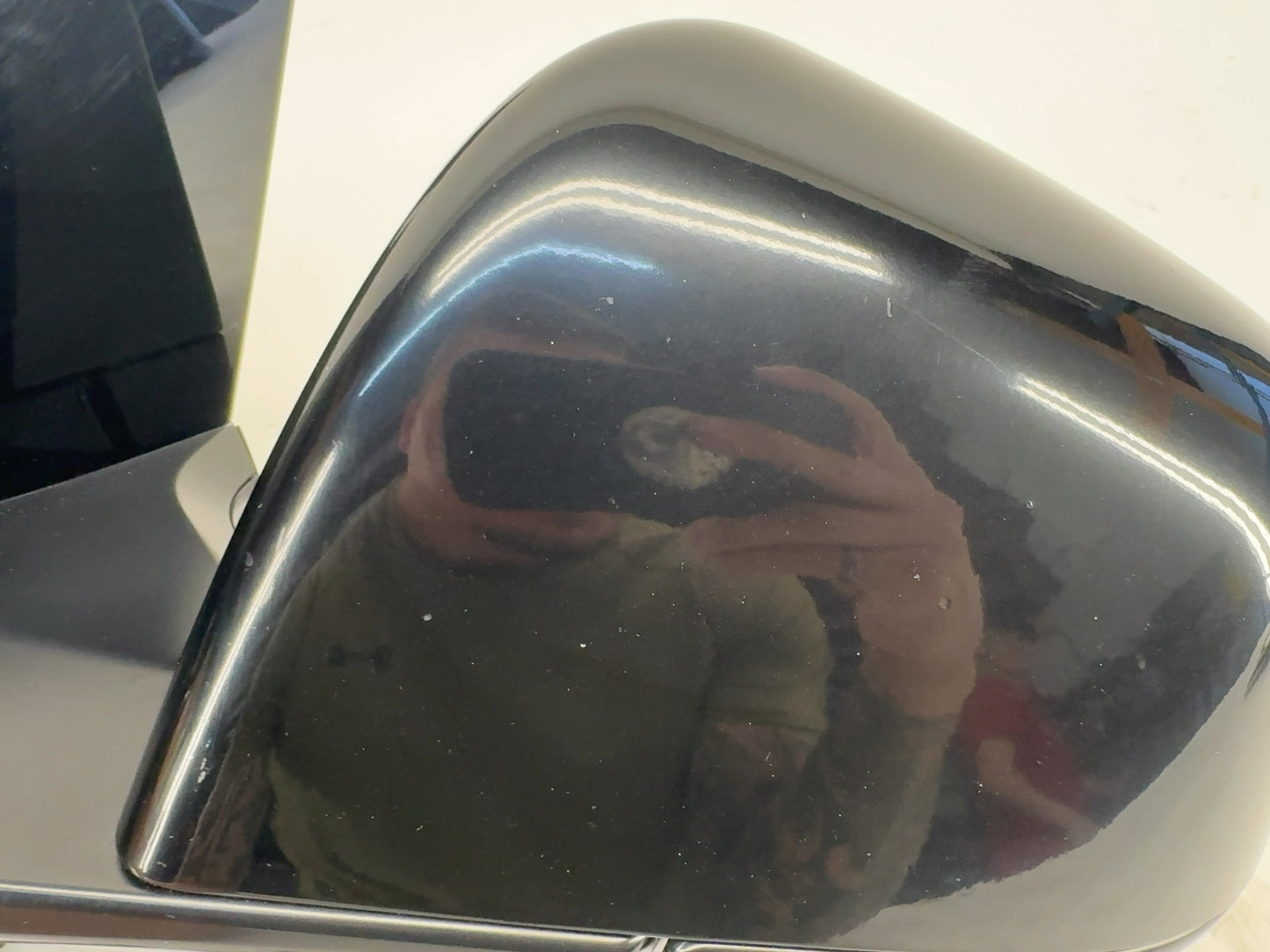 2021-2023 Tesla Model Y Front Left Door Mirror Assembly 1594111-00-B