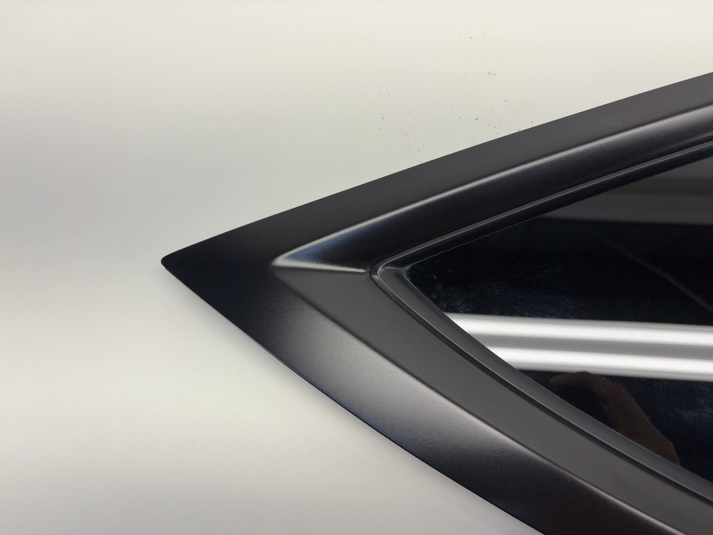 2021-2023 Tesla Model Y Right Quarter Glass 1495741-99-H