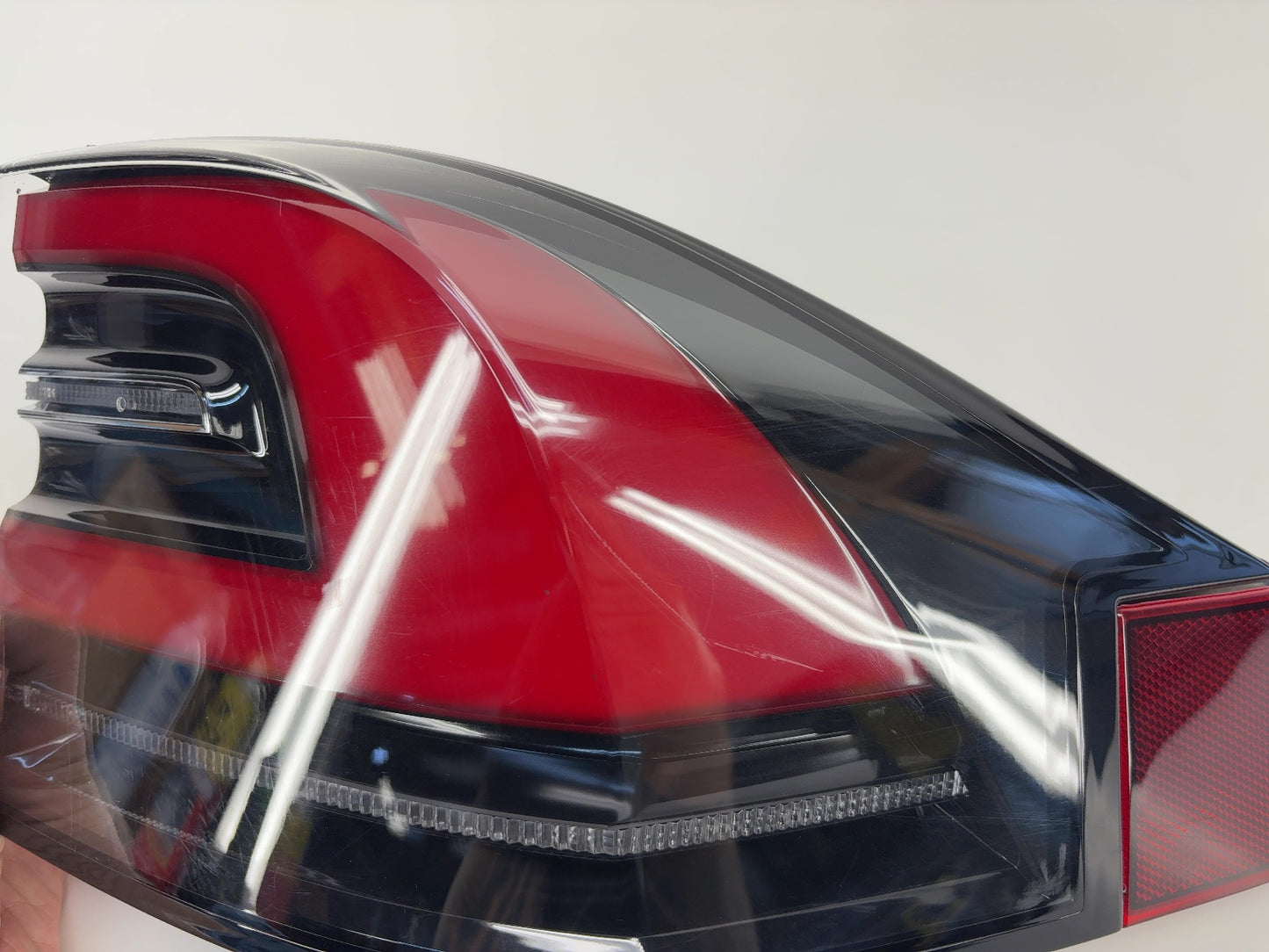 2020 Tesla Model X Right Tail Lamp Quarter Mounted 1034333-00-B