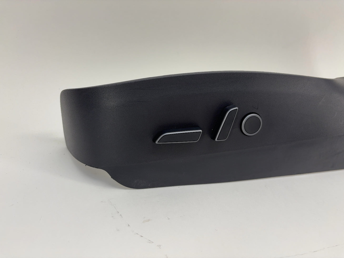 2021-2022 Tesla Model 3 Front Left Seat Trim With Switches 1097518-00-F