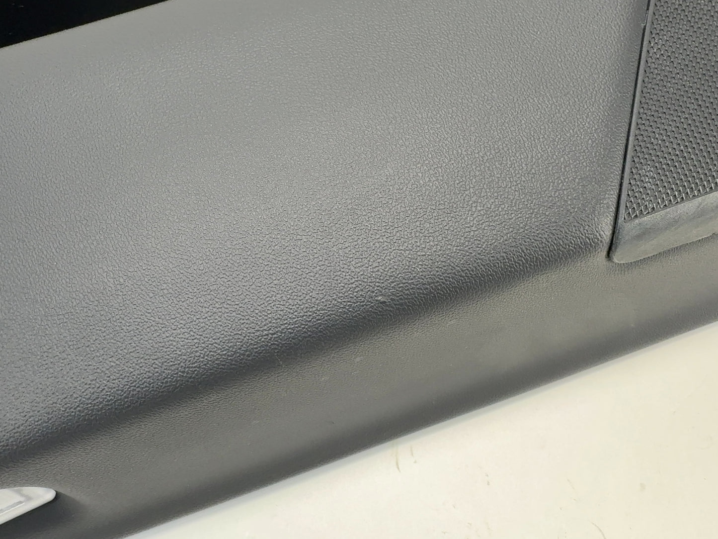 2020-2023 Tesla Model 3 Front Left Door Panel 1090409-92-L