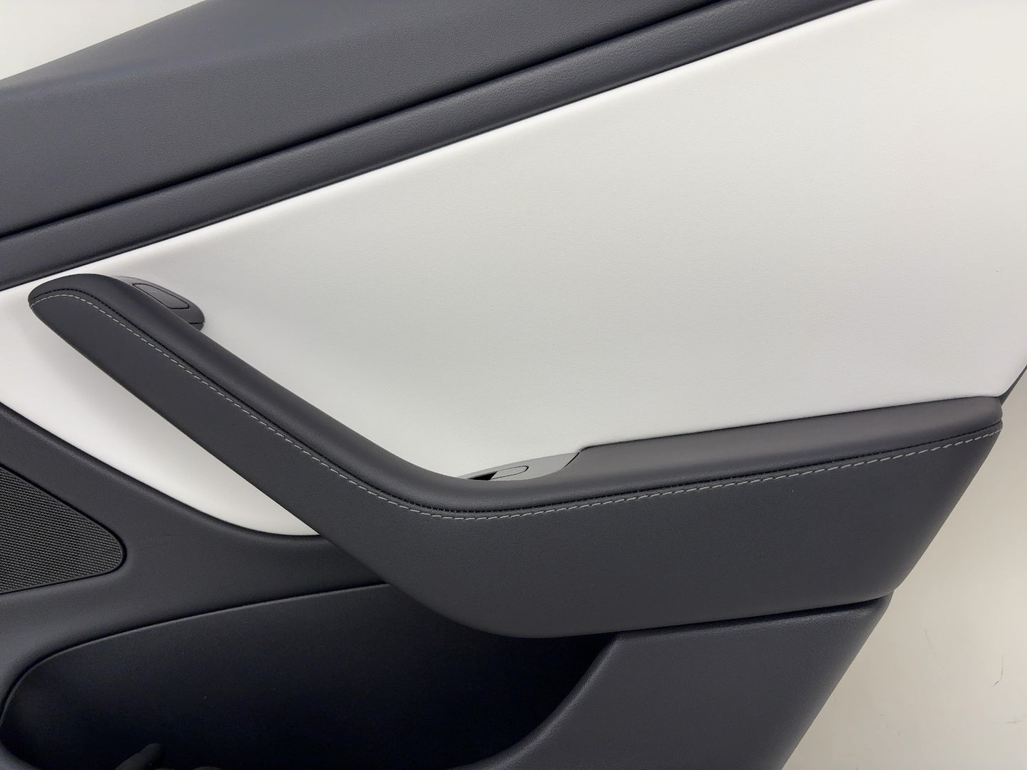 2020 Tesla Model 3 Rear Right Door Panel 1090415-02-M