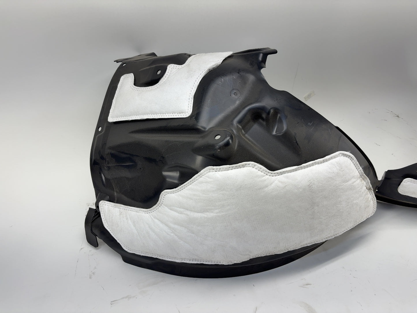 2025 Tesla Model X Front Right Wheel Arch Liner 1585129-00-E