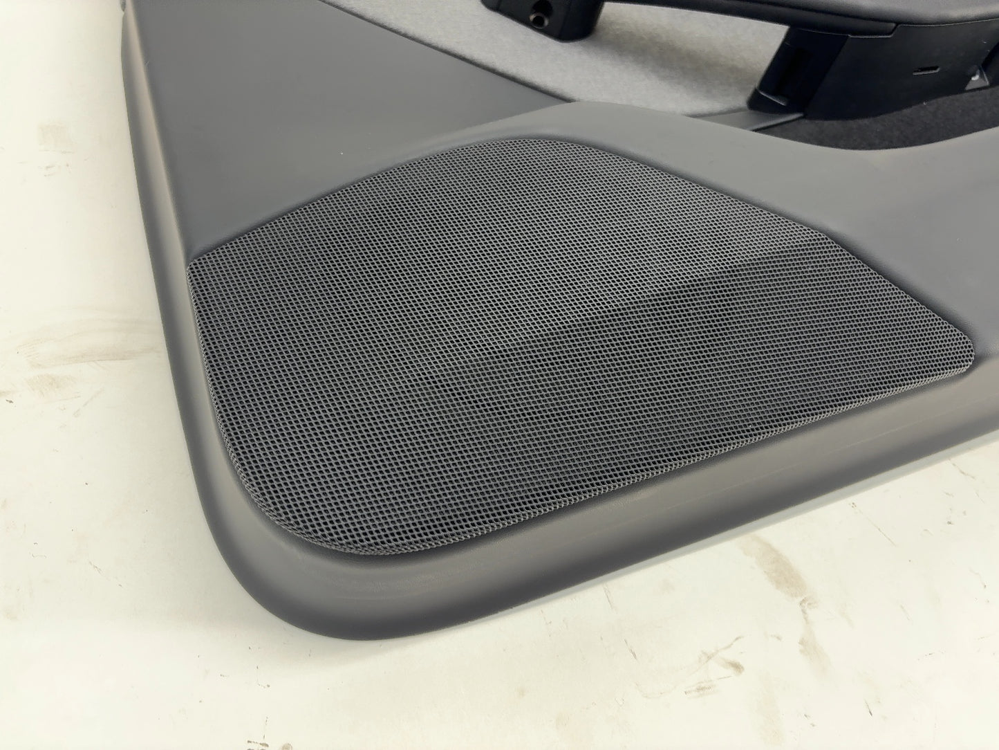 2025 Tesla Model 3 Highland Front Right Door Panel 1776740-20-E