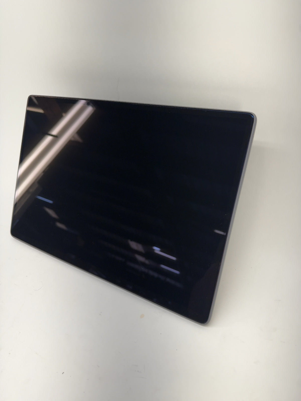 2024-2026 Tesla Model 3 Highland Center Display 1756566-00-D