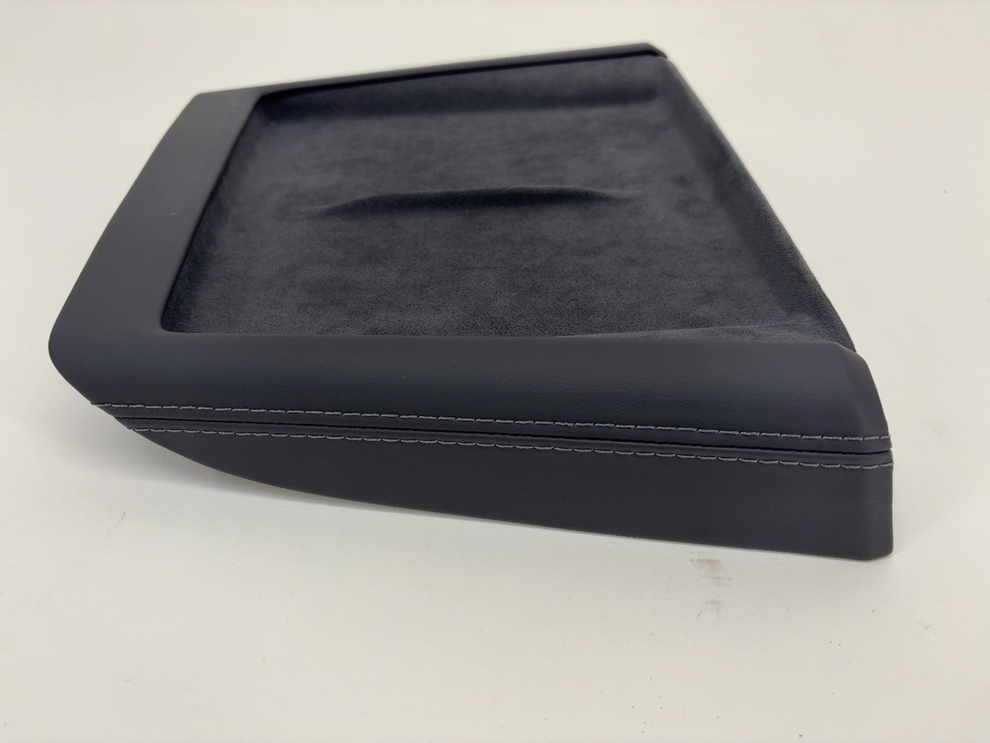 2025-2026 Tesla Model 3 Highland Wireless Charging Module & Pad 1761810-00-D