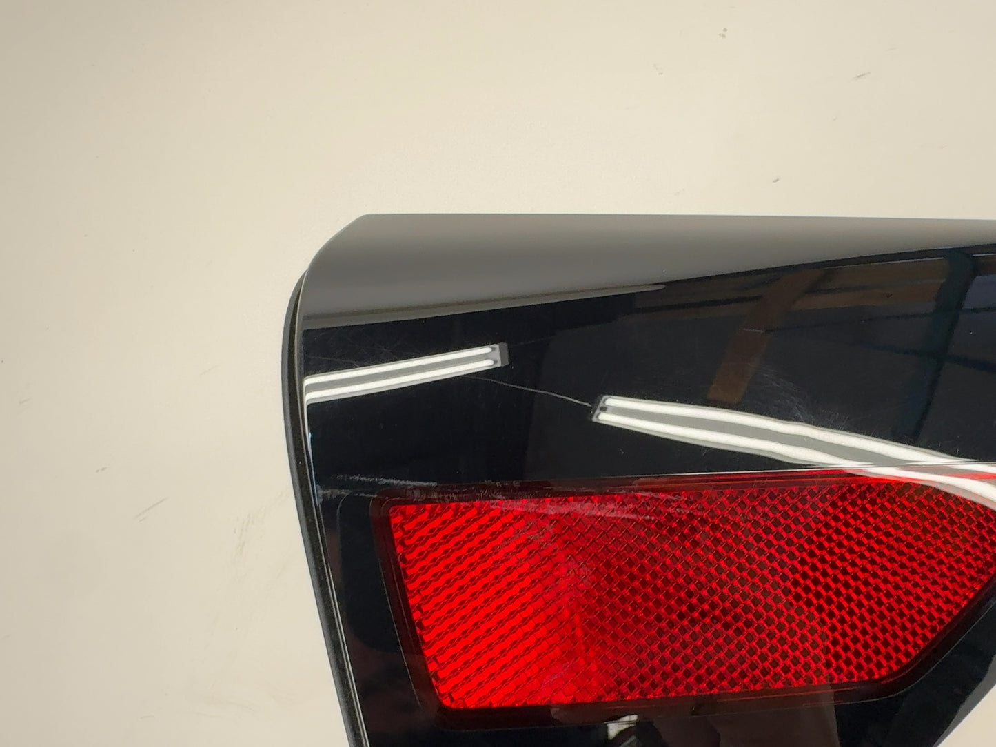 2025-2026 Tesla Model 3 Highland Right Quarter Reflector 1715105-30-A