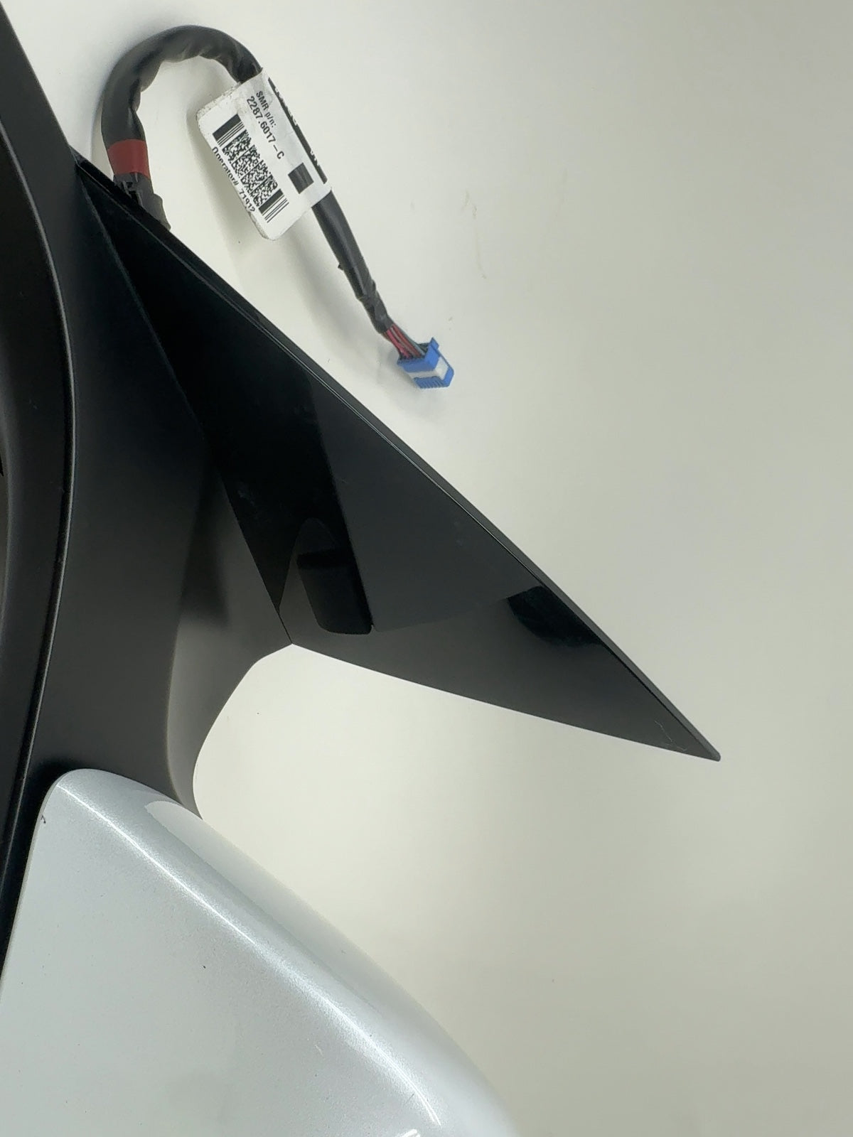 2022-2023 Tesla Model 3 Front Left Door Mirror Assembly 1592031-00-D