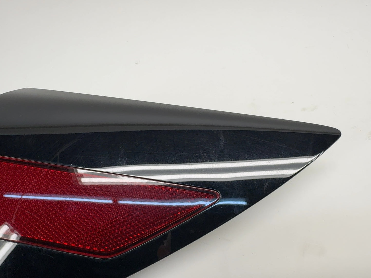2021-2023 Tesla Model 3 Rear Right Quarter Reflector 1518783-00-B