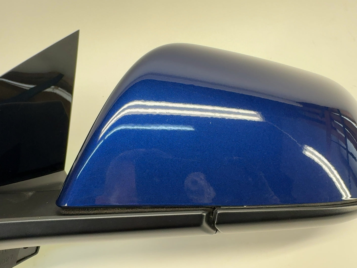 2021-2023 Tesla Model 3 Front Left Door Mirror Assembly 1592031-00-F