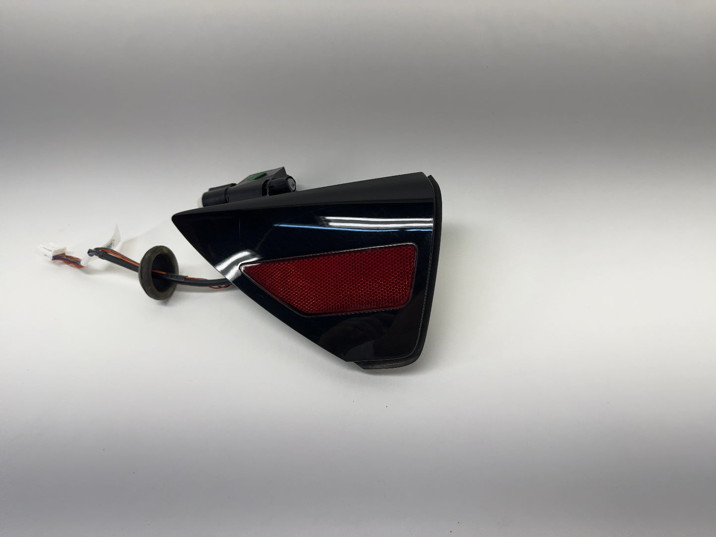 2019 Tesla Model 3 Charge Port Door 1084854-98-D
