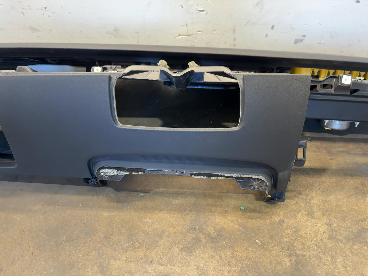 2018 Tesla Model 3 Dash Panel With Airbag 1077823-00-D