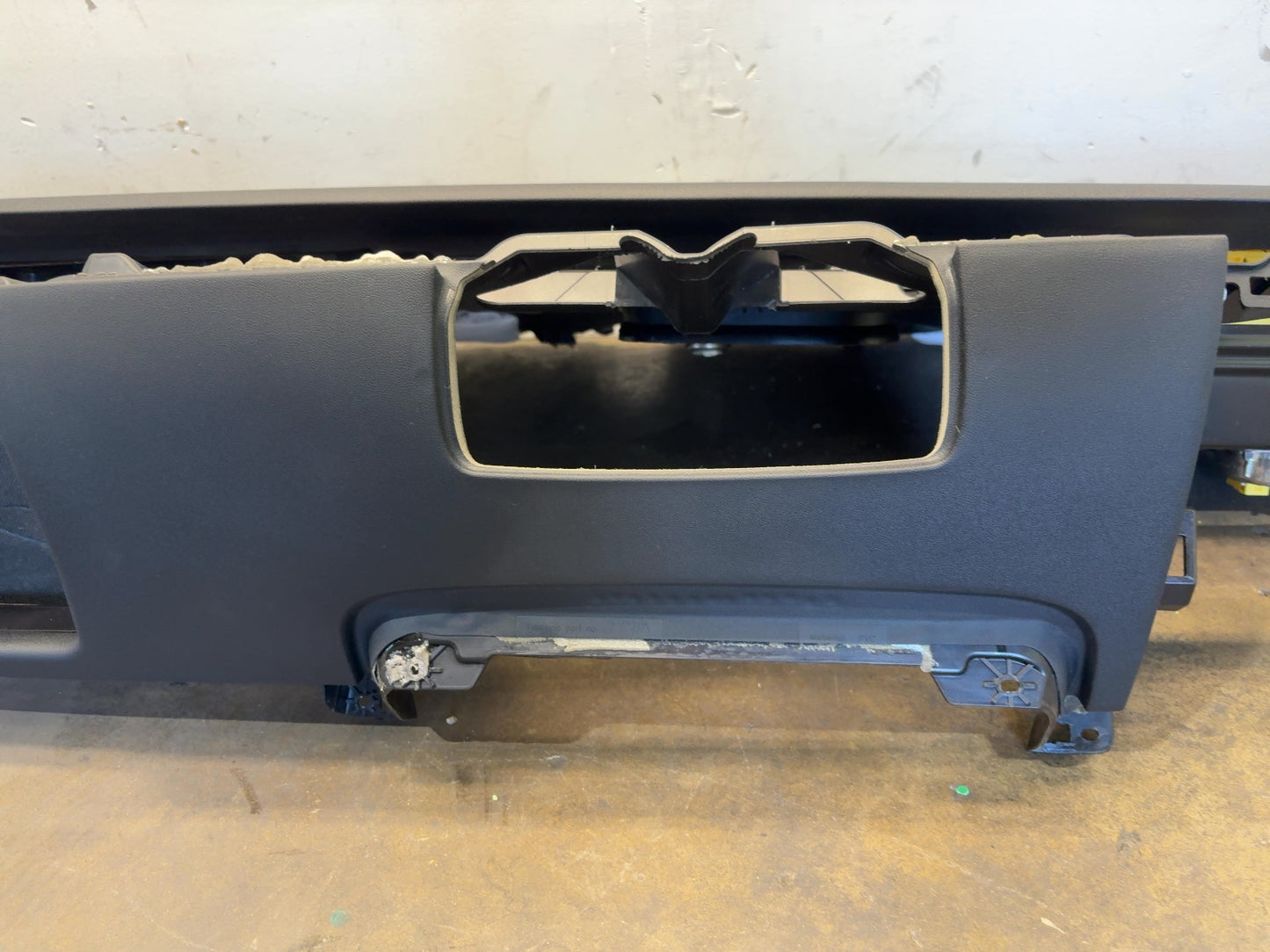 2020-2025 Tesla Model 3 Dash Panel With Airbag 1077823-00-G