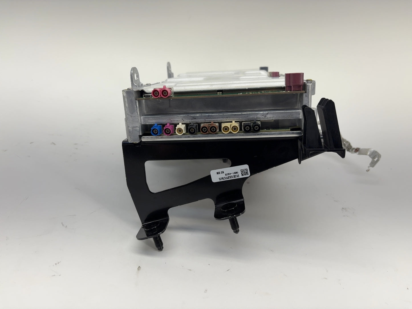 2022-2023 Tesla Model 3 Car Computer With Security Module 1681271-00-G