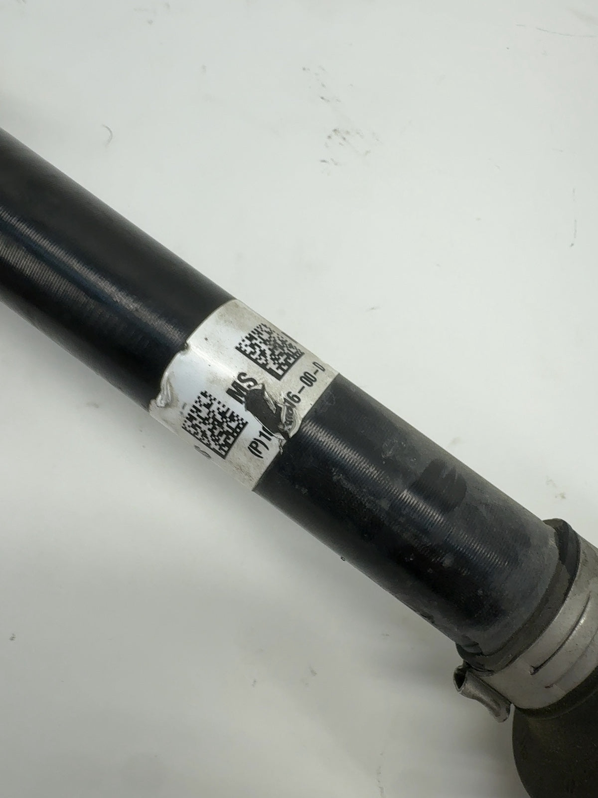 2018 Tesla Model S Front Right Axle Shaft 1030616-00-D