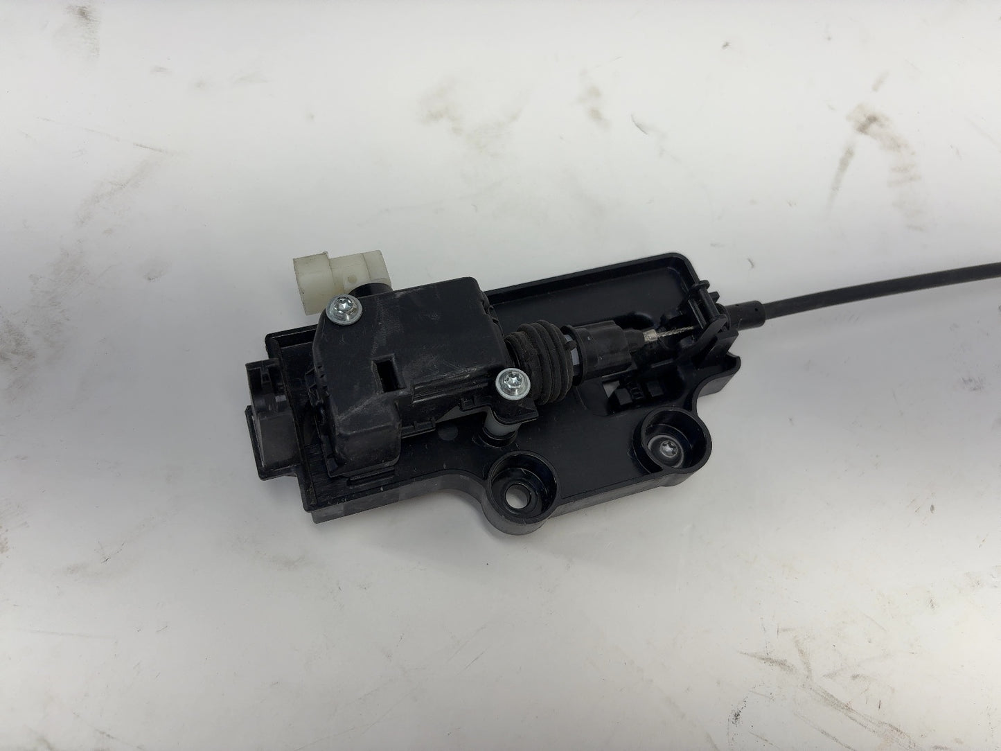 2018 Tesla Model S Hood Latch With Actuators 1033011-00-F