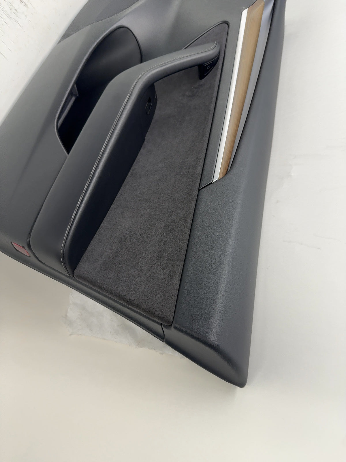 2021-2022 Tesla Model 3 Front Right Door Panel 1588127-01-D