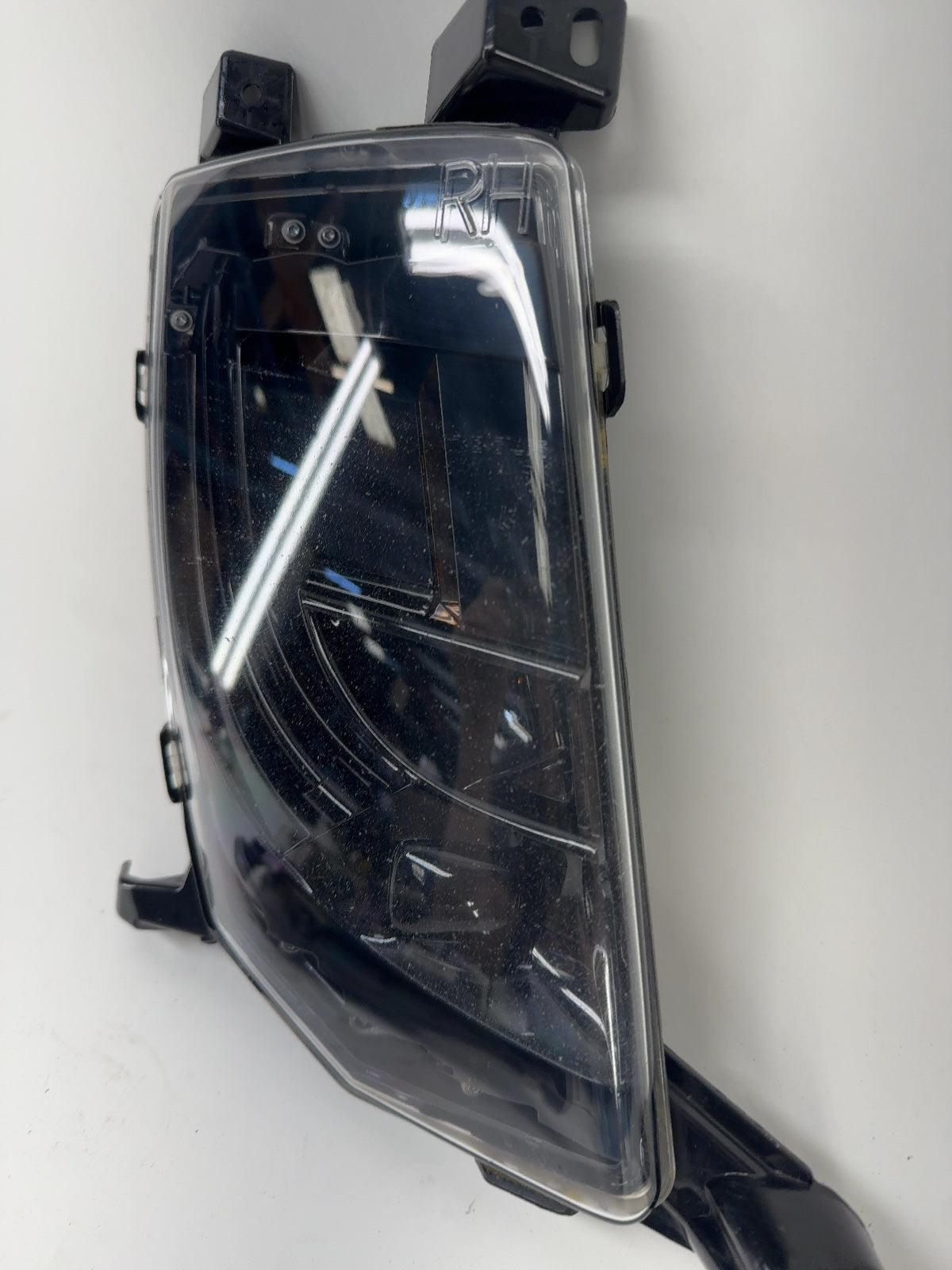 2015 Tesla Model S Right Fog Lamp 6005914-00-F