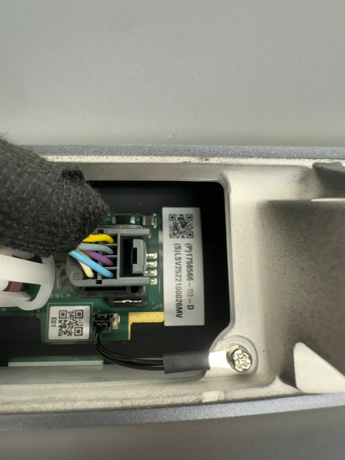 2024-2026 Tesla Model 3 Highland Center Display 1756566-00-D