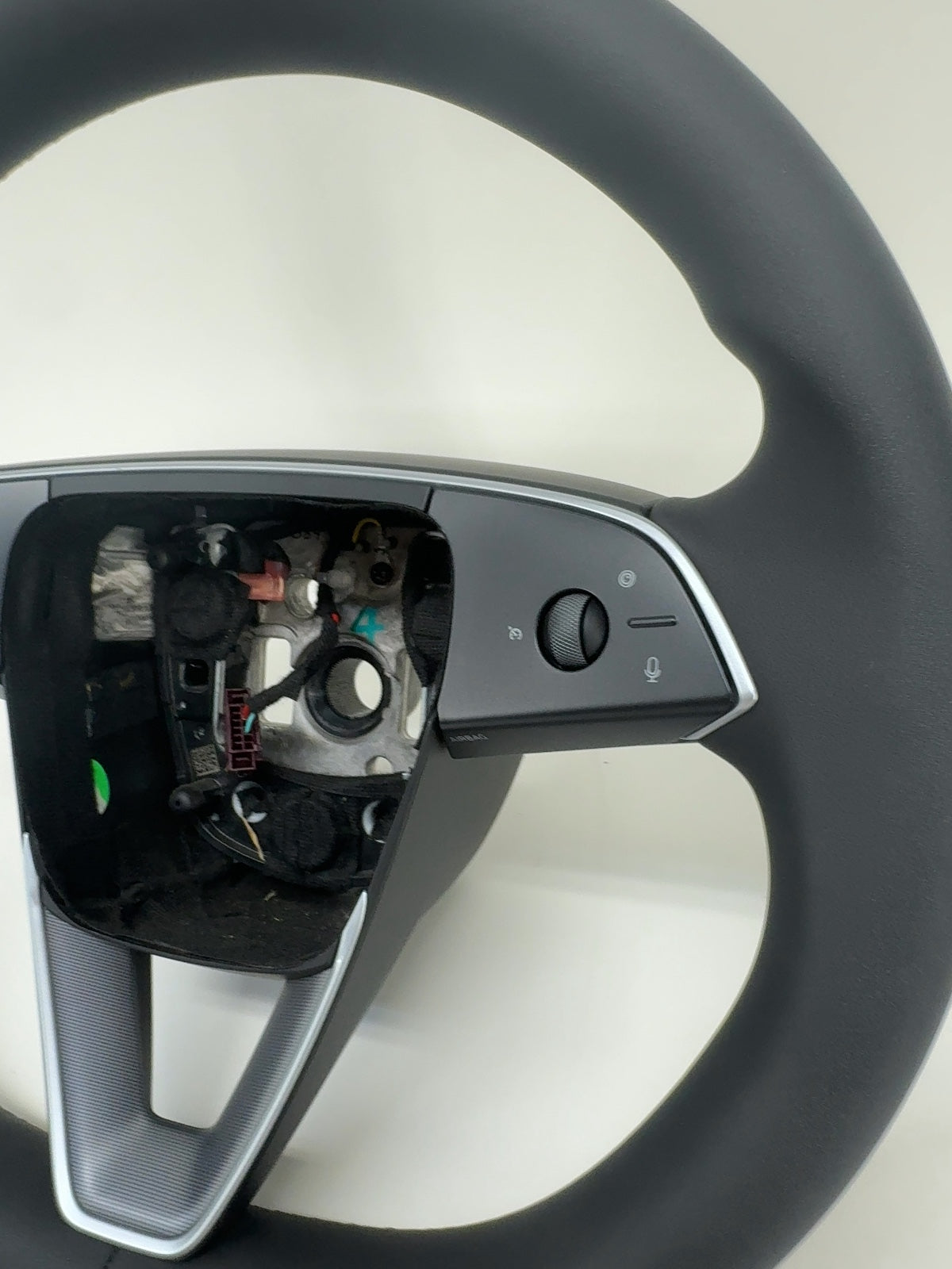 2025-2026 Tesla Model 3 Highland Steering Wheel 2003660-00-G