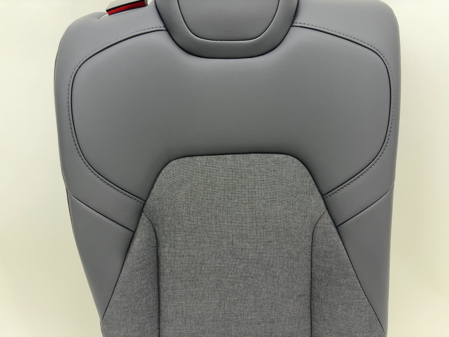 2025 Tesla Model 3 Highland Rear Right Upper Seat Cushion 2093650-00-A