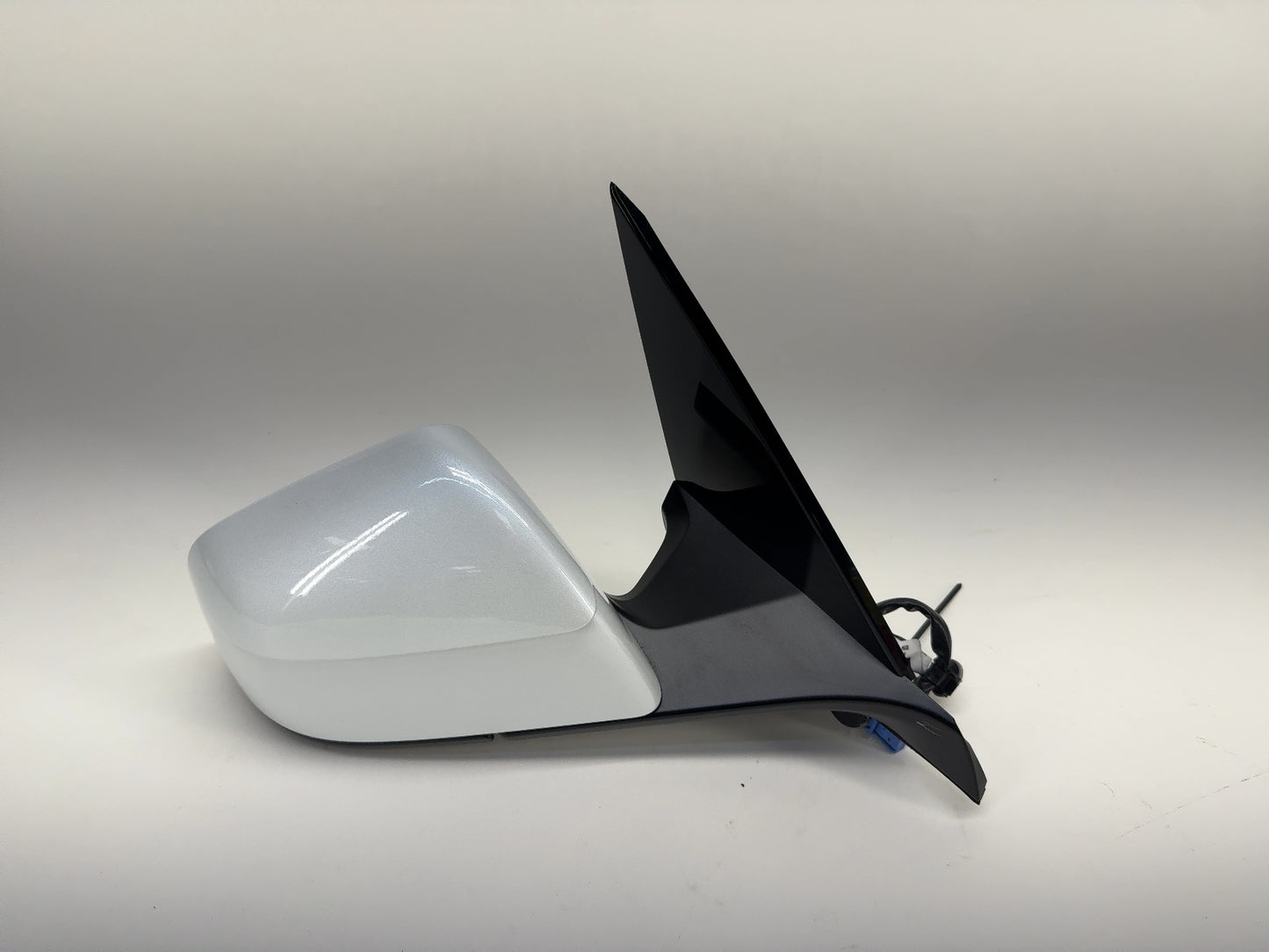 2026 Tesla Model Y Juniper Front Right Door Mirror Assembly 2130970-00-A