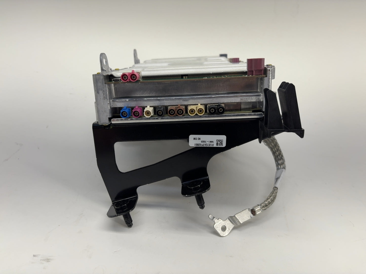 2022-2023 Tesla Model 3 Car Computer With Security Module 1681271-00-G