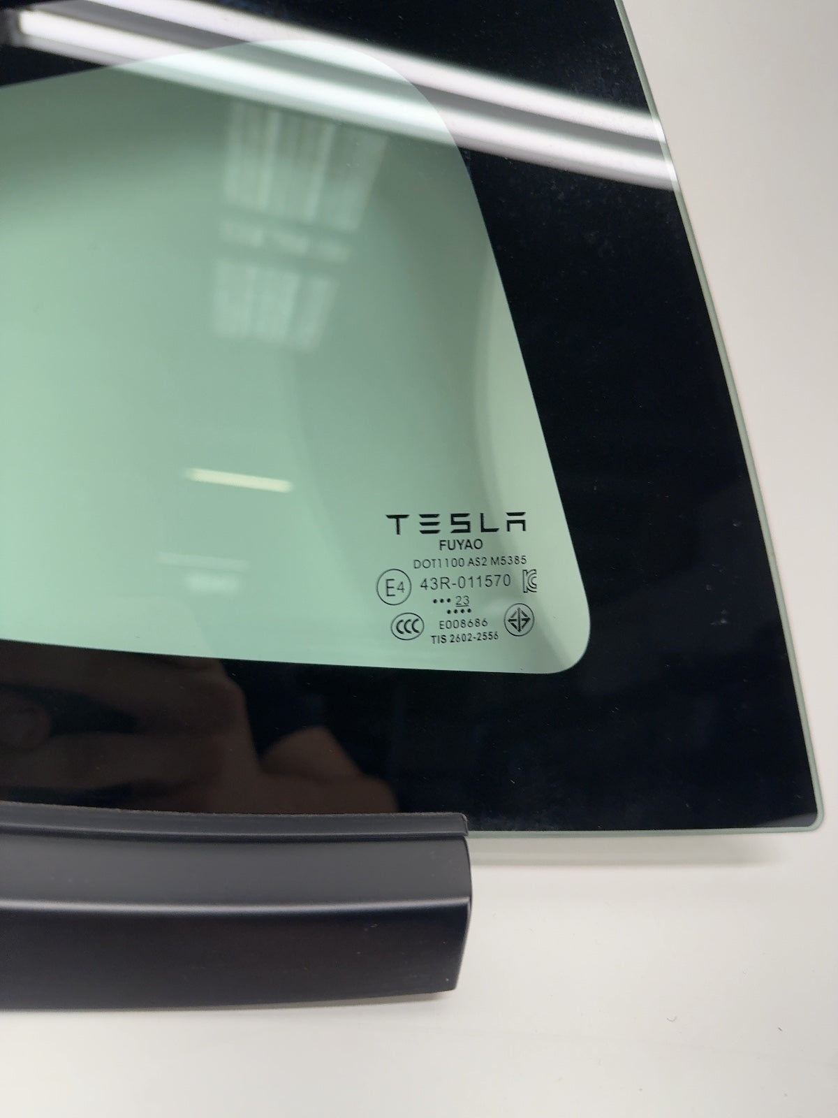 2023 Tesla Model 3 Right Quarter Glass 1514979-01-D