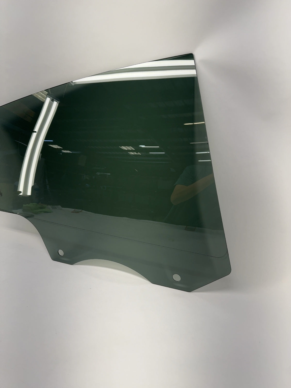 2026 Tesla Model Y Juniper Rear Right Door Glass Laminated Note 1833124-00-B