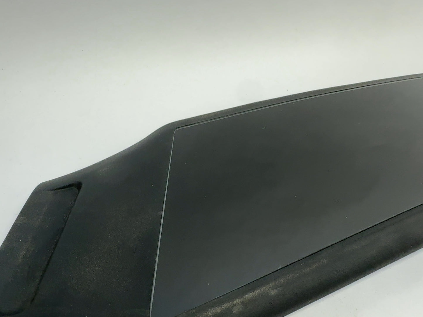 2025-2026 Tesla Model 3 Highland B Pillar Glass w Camera Right 1734279-00-G
