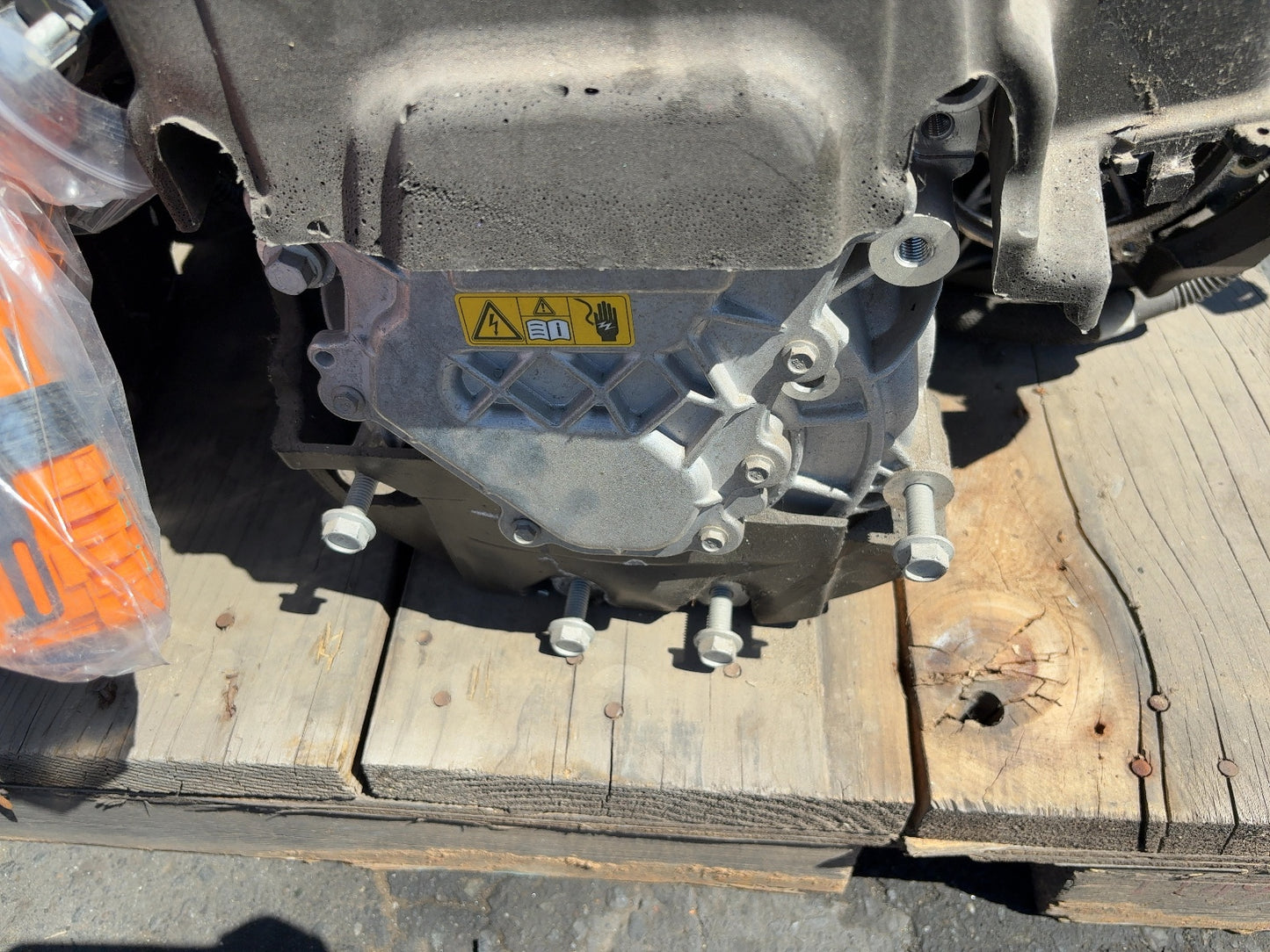 2023 Rivian R1S R1T Front Drive Unit Quad Motor PT00043514-G
