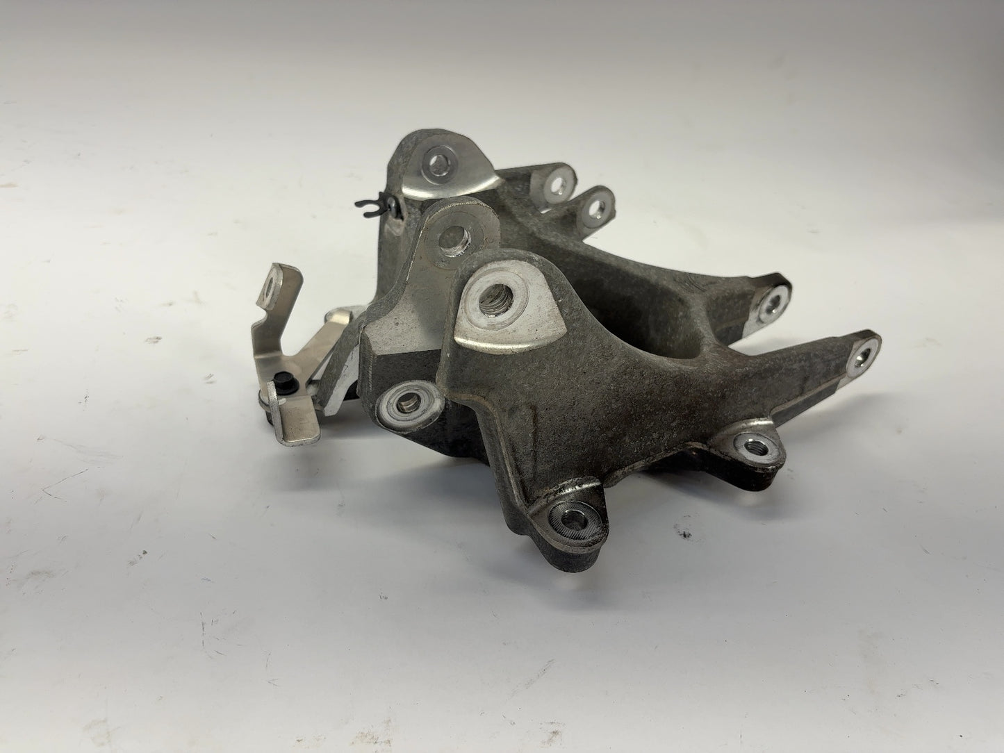 2018 Tesla Model S Rear Knuckle Left 1058539-00-B