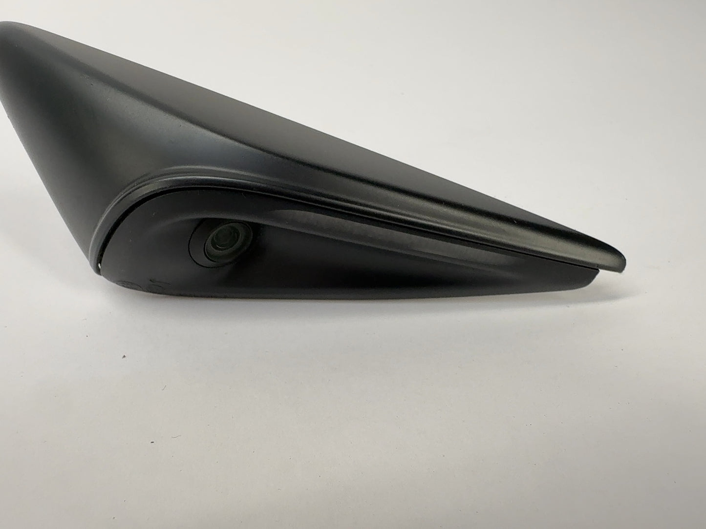 2025 Tesla Model Y Front Left Fender Repeater Camera 1850734-00-D