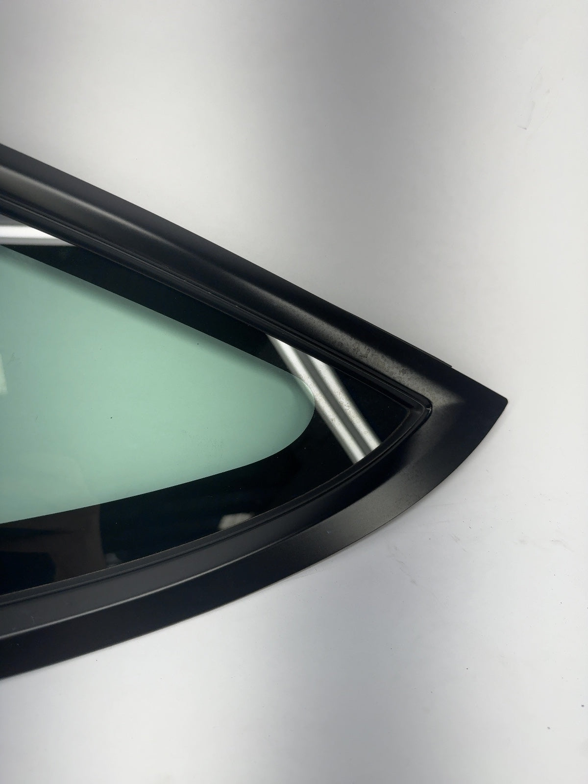 2021-2023 Tesla Model 3 Left Quarter Glass 1514978-01-C