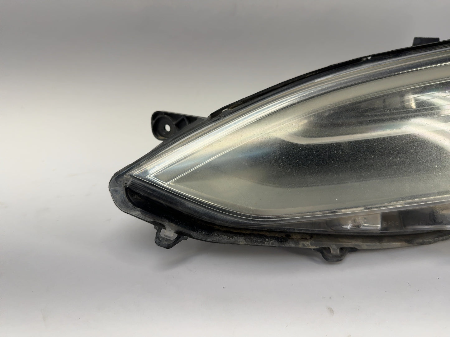 2019 Tesla Model S Left Headlamp 1053570-00-D