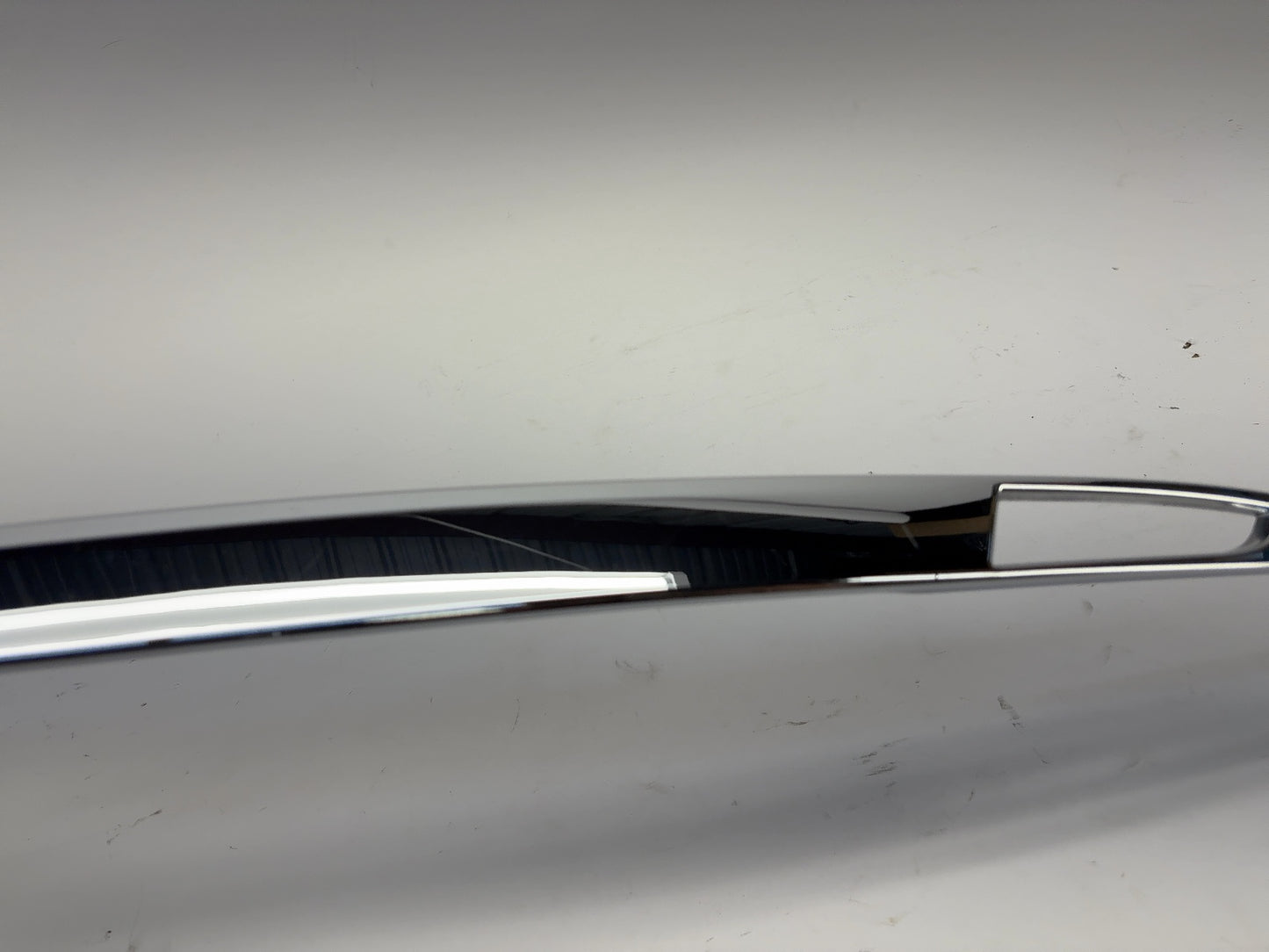 2019 Tesla Model S Liftgate Chrome Applique 1026649-00-E
