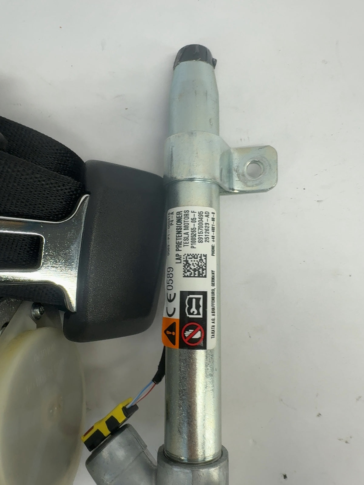 2019 Tesla Model S Front Right Seatbelt W Pretensioner 1079278-03-C