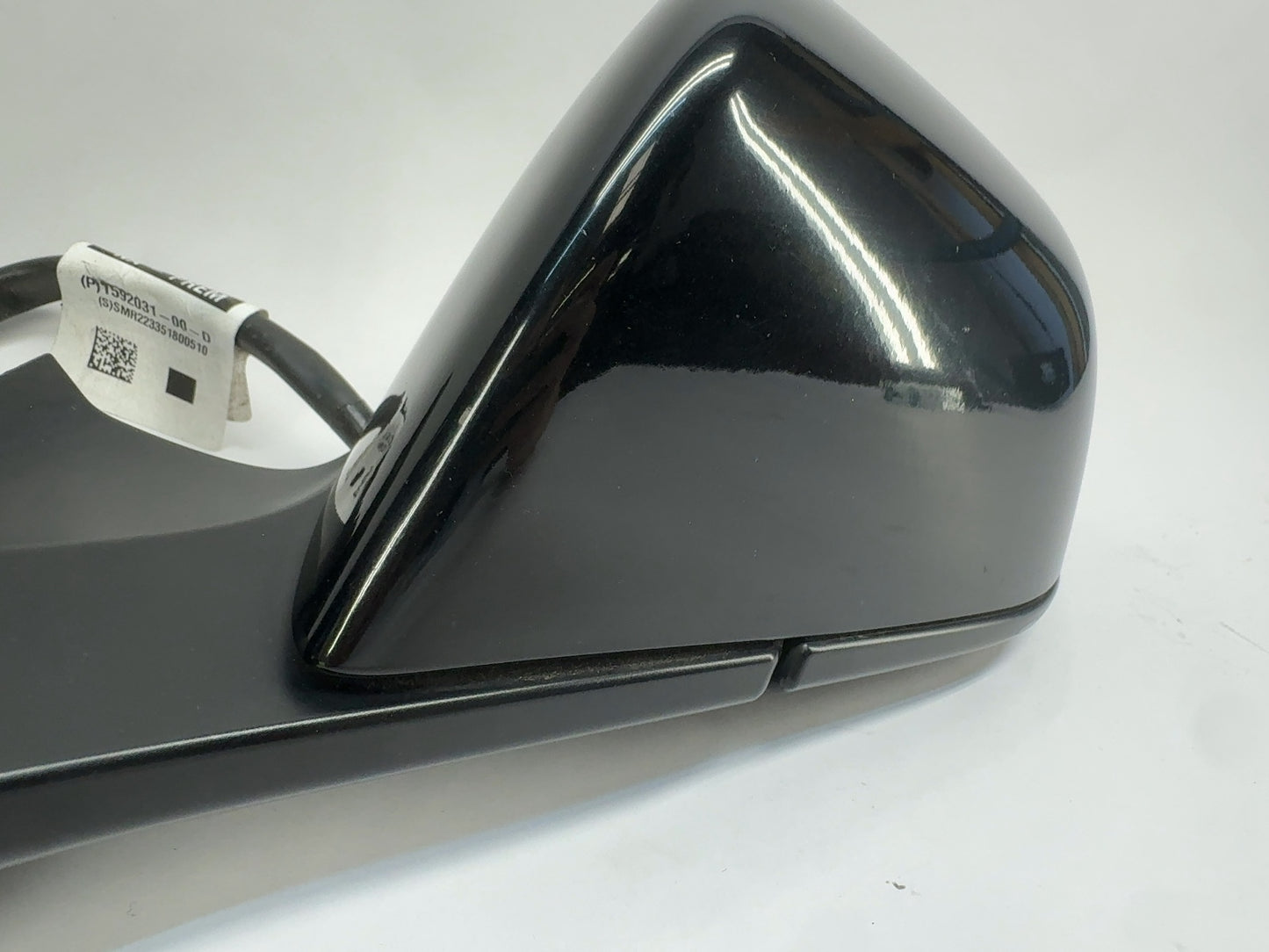 2022-2023 Tesla Model 3 Front Left Door Mirror Assembly 1592031-00-D