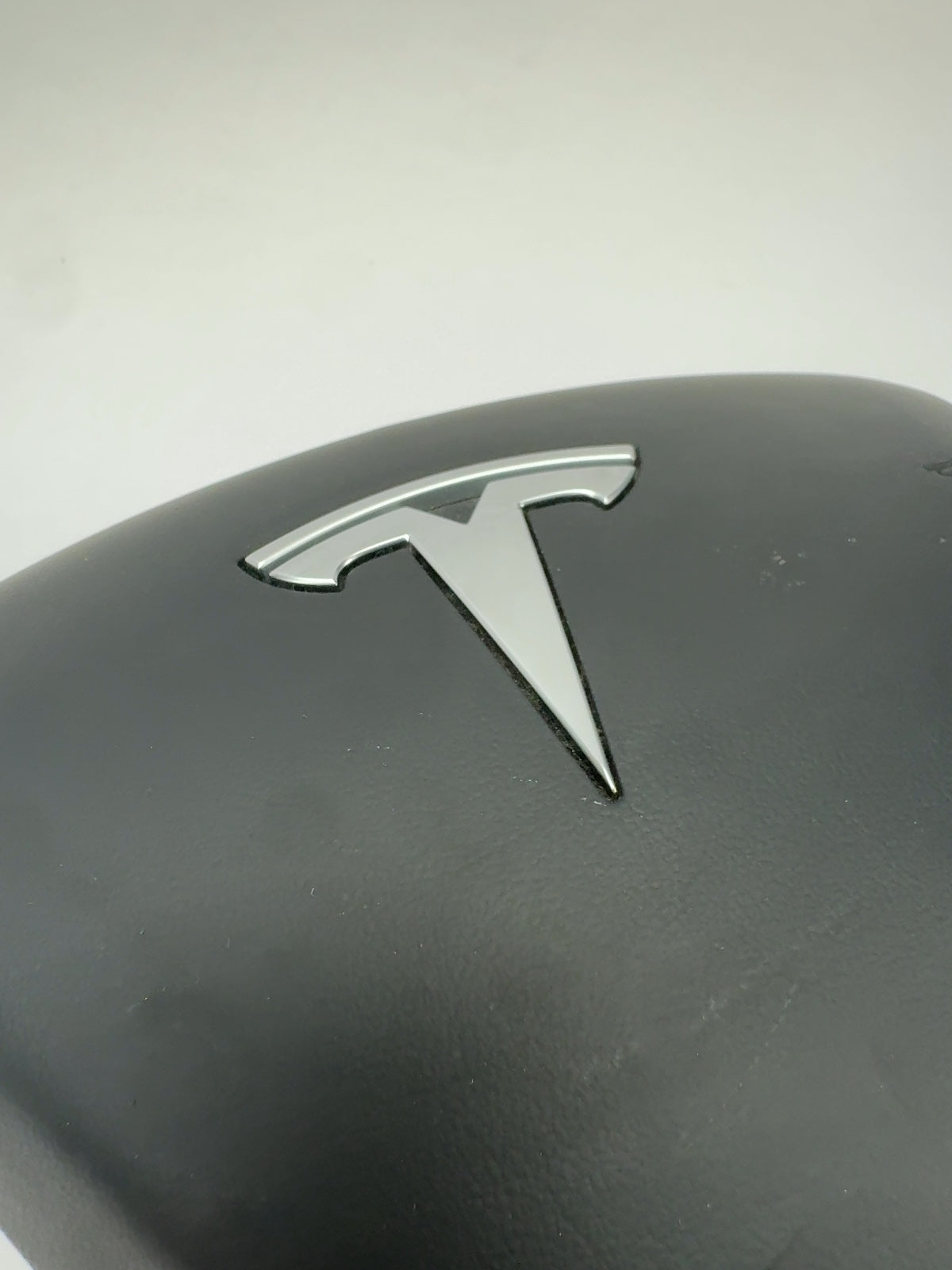 2022-2024 Tesla Model 3 Steering Wheel Airbag 1508347-00-D