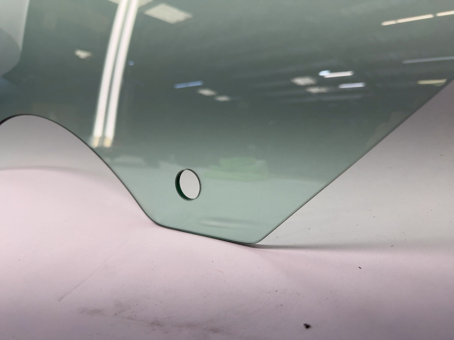 2020 Tesla Model Y Front Left Door Glass Laminated 1495508-00-B