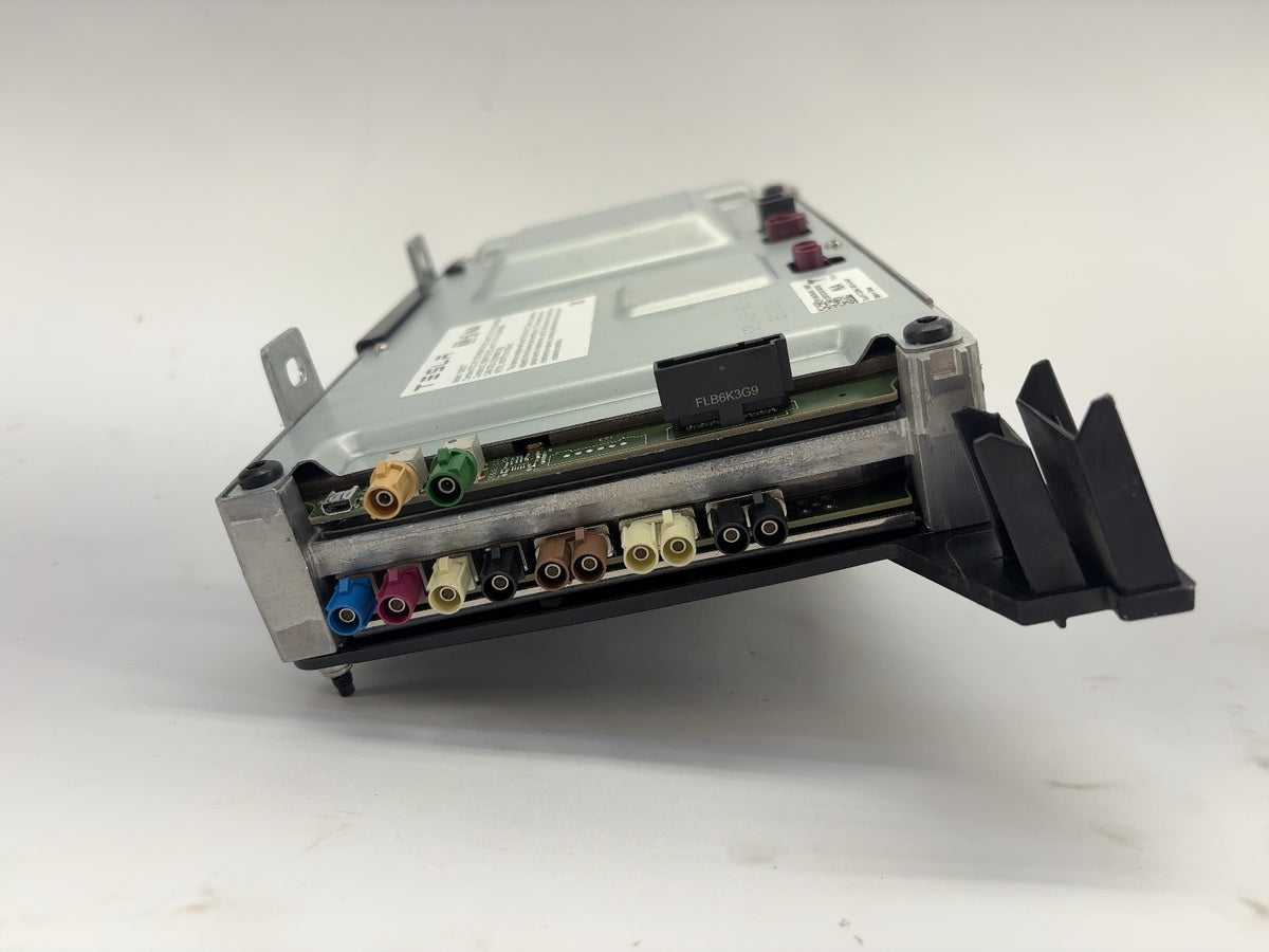 2021-2022 Tesla Model 3 Car Computer With Security Module 1566786-00-E