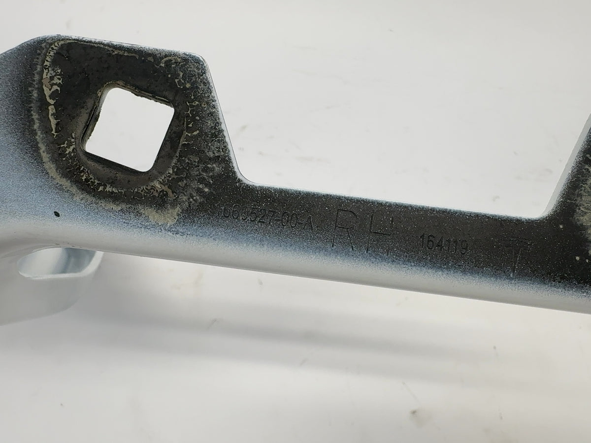 2023 Tesla Model Y Hood Hinge Right 1660527-00-A